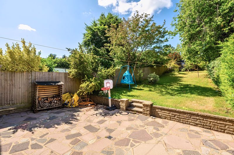Garden patio- click for photo gallery